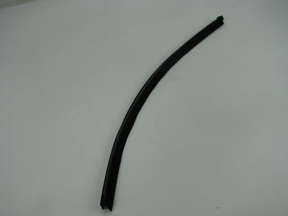 New Front Left Driver Side Door Belt Inner Weatherstrip Seal For 11-15 Sonata