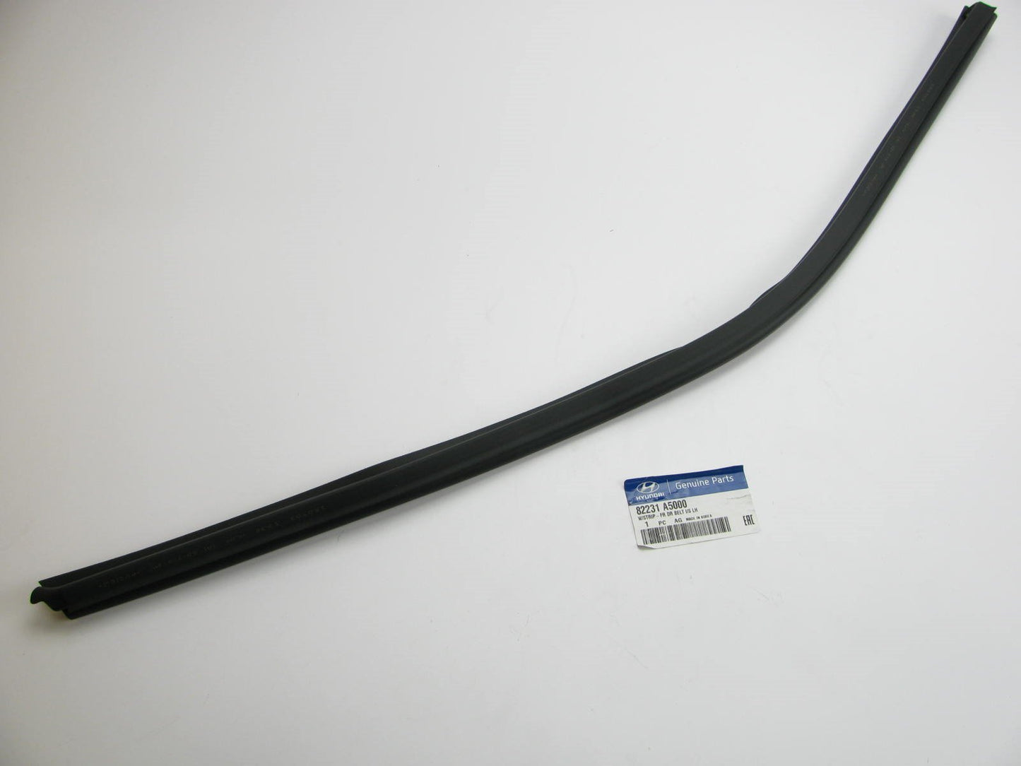 New Front Left Door Window Inside Belt Weatherstrip OEM For 2013-2017 Elantra Gt