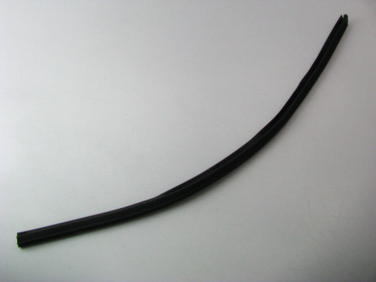 New FRONT RIGHT Door Inside Belt Weatherstrip Seal OEM For 2013-2017 Elantra GT