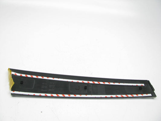 NEW Genuine OEM 82260-N9010 Right Door Garnish Trim For 2022 Hyundai Tucson