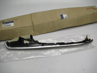 NEW 823603N000NYM FRONT RIGHT Door Arm Rest Pad OEM For 14-15 Equus