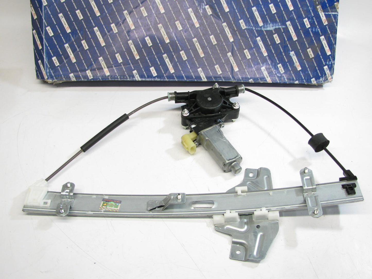 NEW 824011E210 FRONT LEFT Window Regulator & Motor OEM For 05-11 Hyundai Accent
