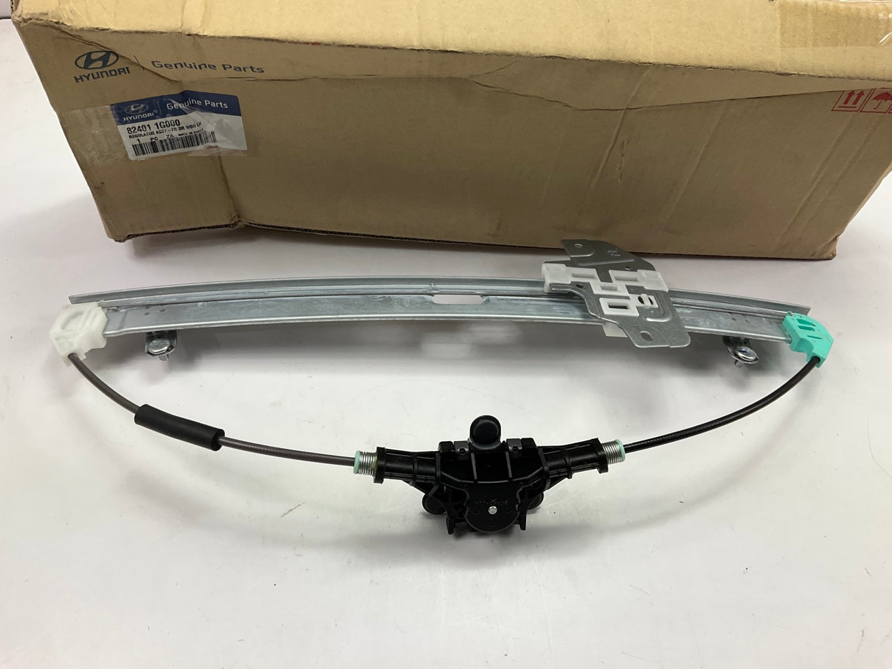 NEW - OEM 824011G000 Front Left Manual Window Regulator For 06-11 Hyundai Accent