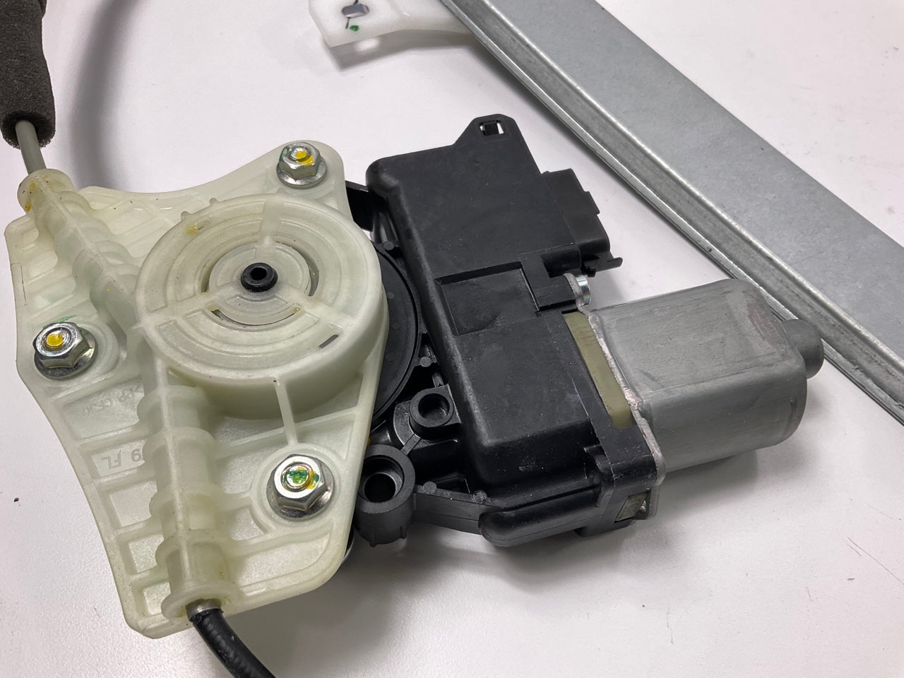 Front Left Power Window Motor & Regulator OEM For 18-22 Accent W/ One Touch Auto