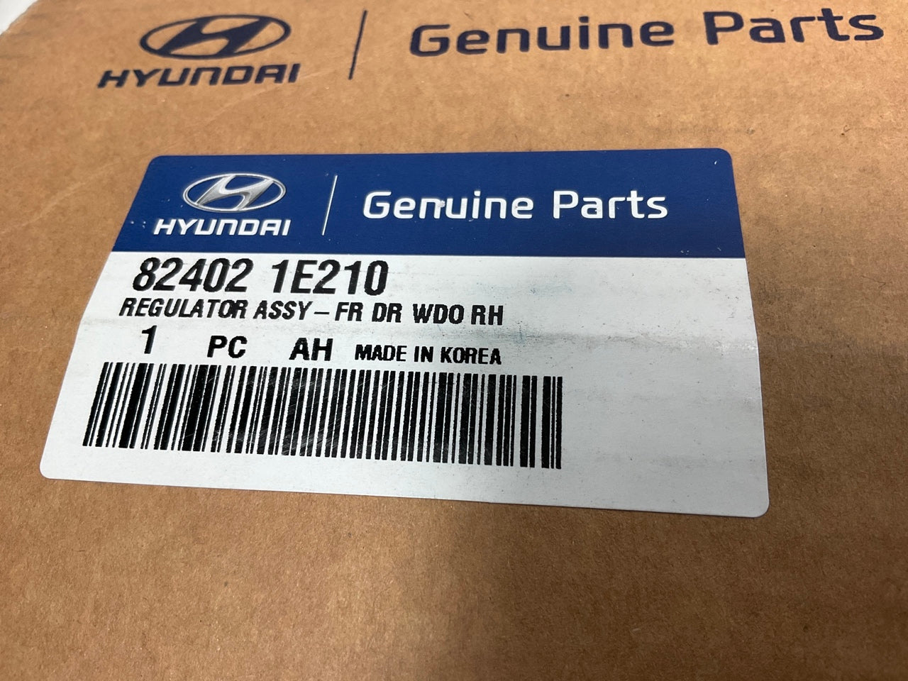 NEW Front Right Power Window Motor & Regulator OEM For 2006-11 Accent 824021E210