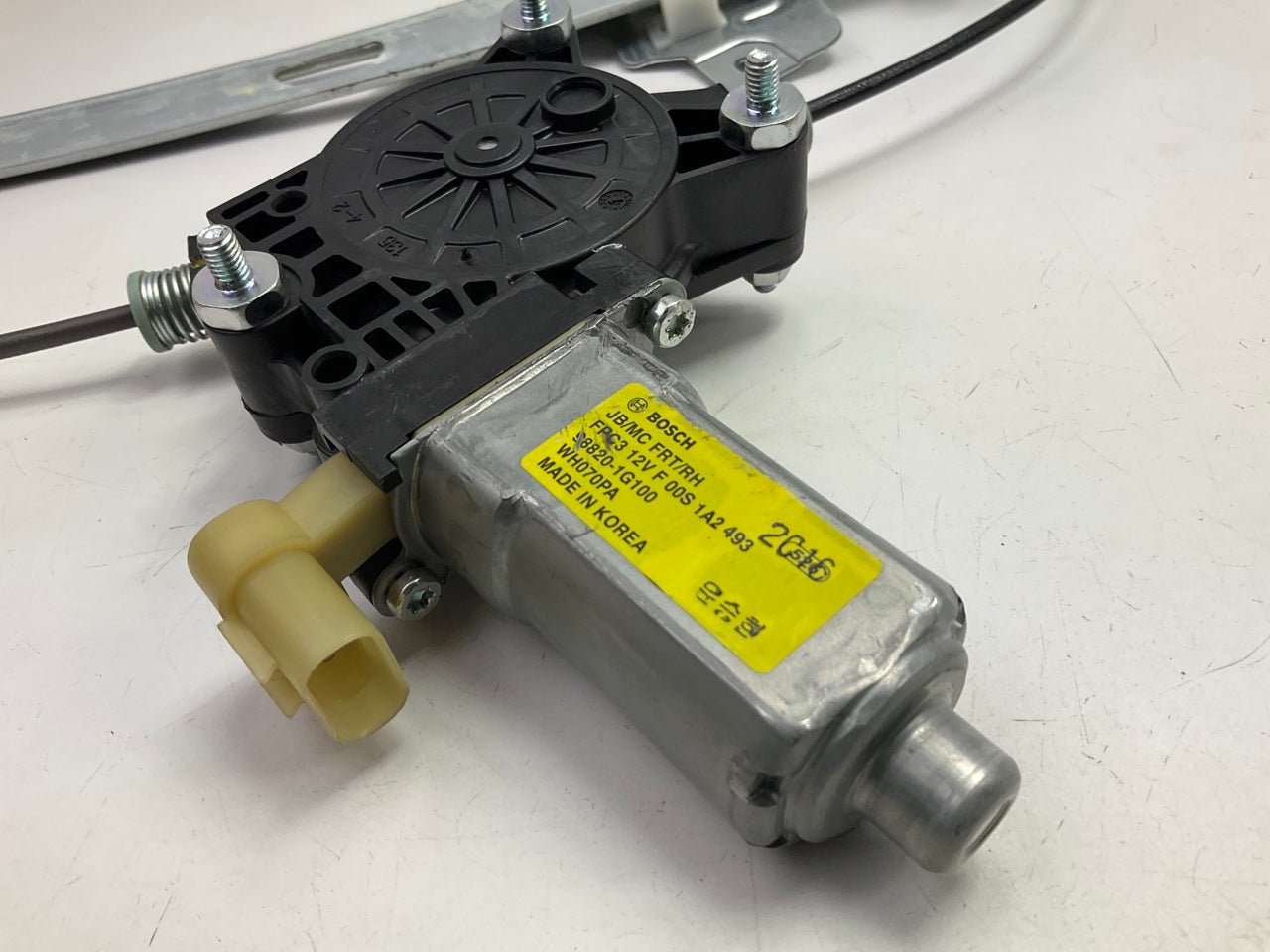 Front Right Power Window Motor & Regulator OEM For 2006-2011 Accent 824021G010