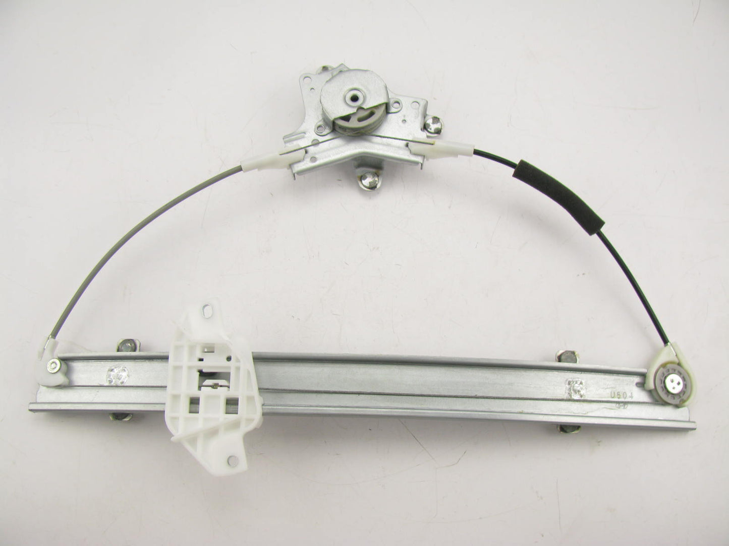 NEW GENUINE FRONT LEFT Window Regulator OEM For 95-96 Hyundai Accent 8240322010