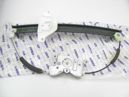 NEW GENUINE 8240438011 FRONT LEFT Window Regulator OEM For 1999-05 Sonata
