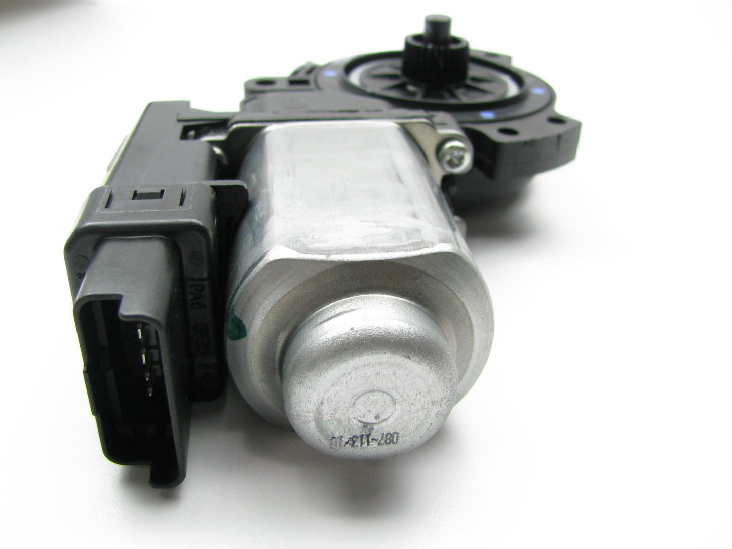 NEW GENUINE Power Window Motor Front Left OEM For 2007-2010 Elantra 824502H010