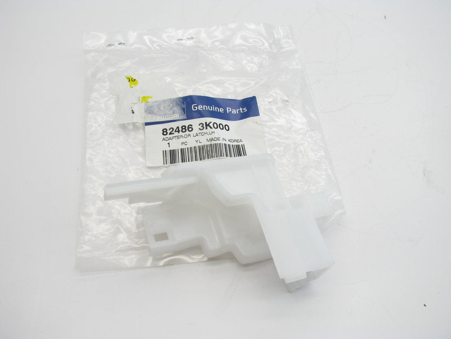 New Genuine Front Left Door Lock Latch Adapter Bracket OEM For 07-09 Santa Fe