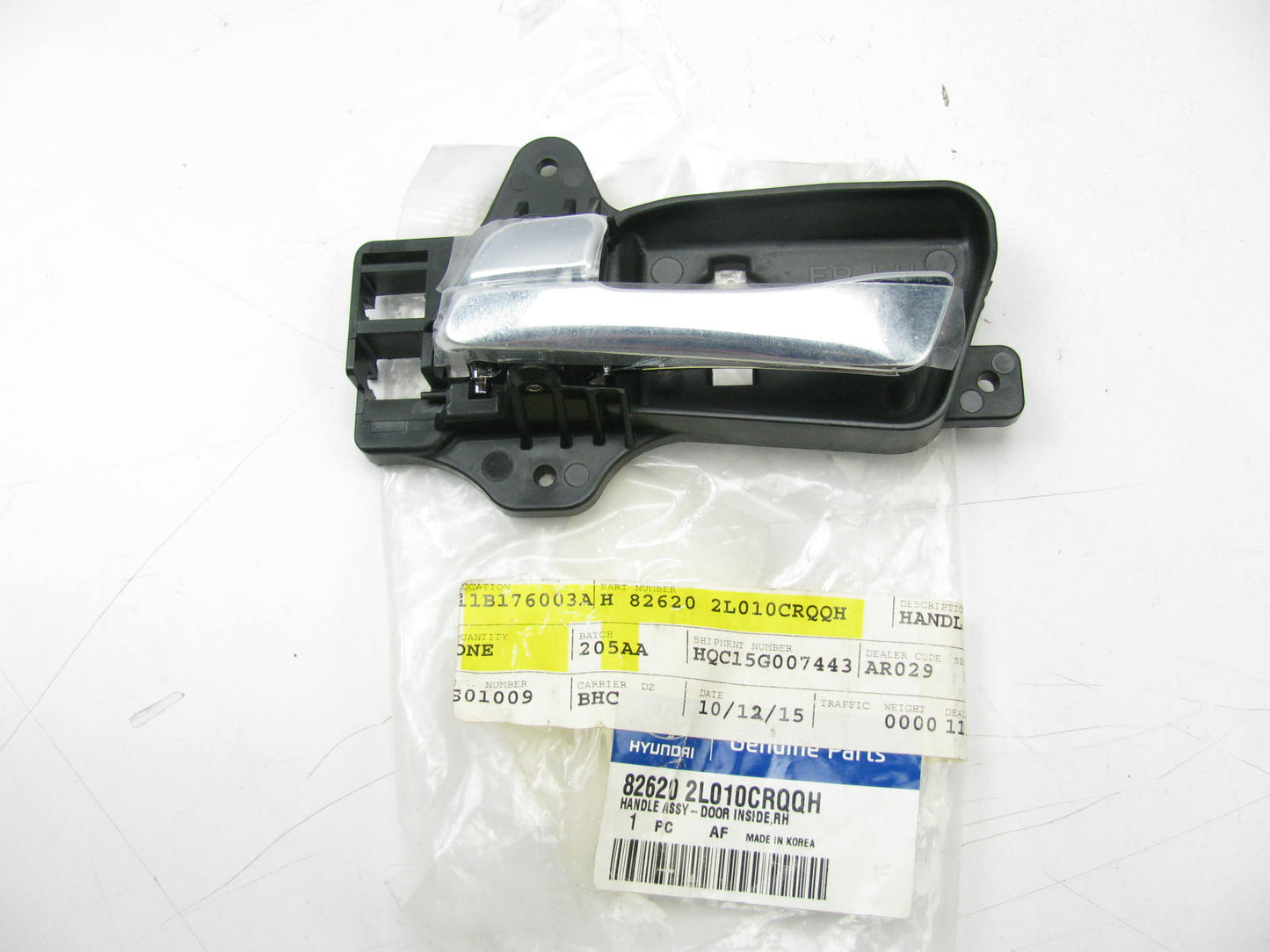 NEW Right Passengers Side Interior Door Handle OEM For Hyundai 826202L010CRQQH