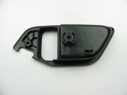 826212C000LK Inside Right Door Handle Bezel OEM For Hyundai 2011-2013 Elantra