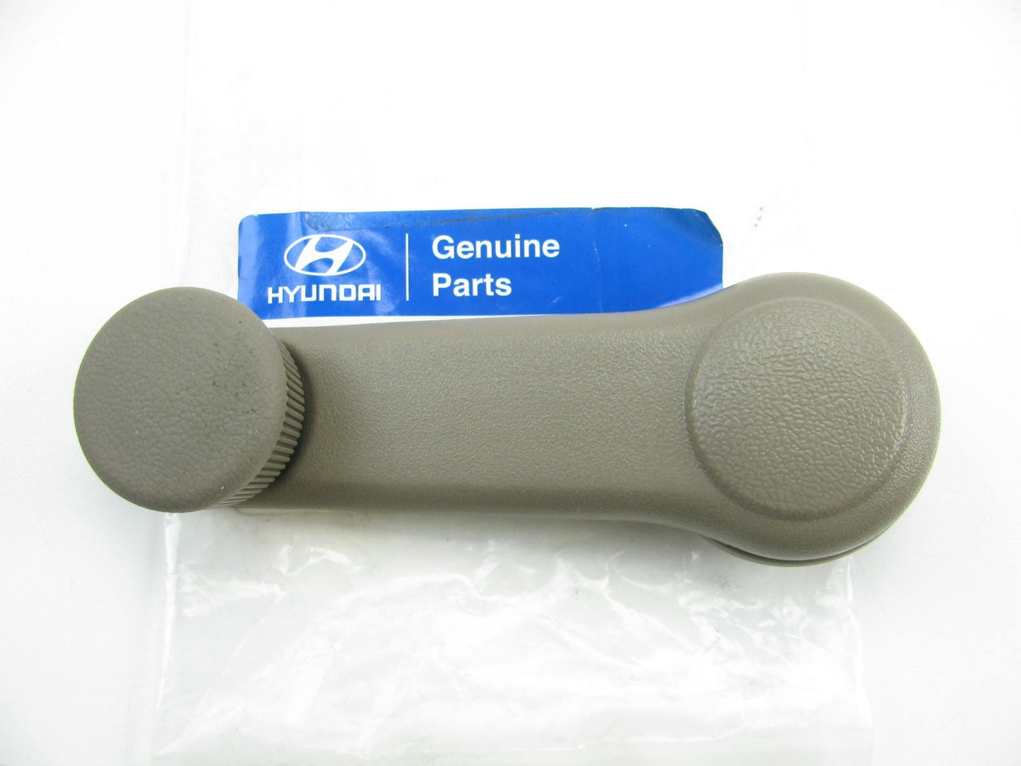 Manual Window Regulator Crank Handle Beige For 1995-99 Elantra 8263022001FK