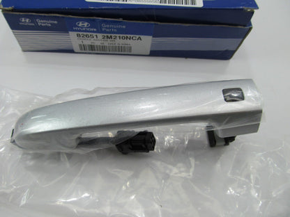 Exterior Door Handle SILVER Passengers Right Side OEM For 2010-12 Genesis Coupe