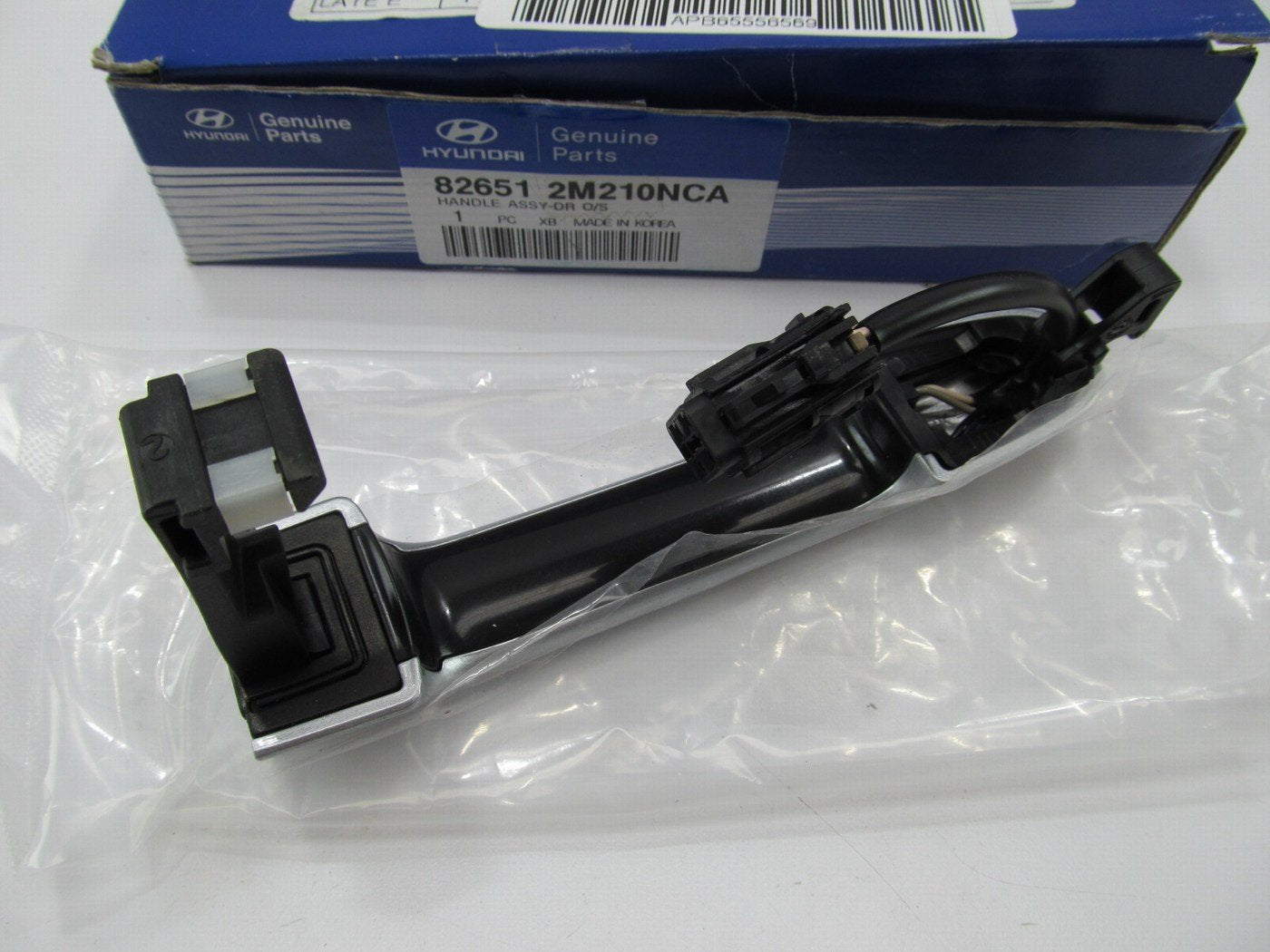 Exterior Door Handle SILVER Passengers Right Side OEM For 2010-12 Genesis Coupe