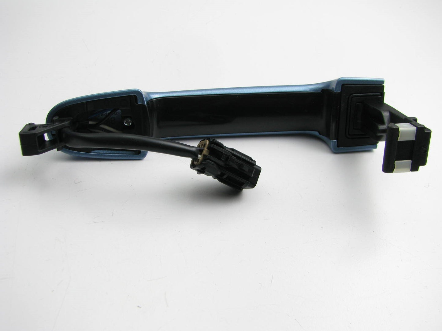 New Exterior Left Side Door Handle Acqua Blue OEM For 10-12 Genesis Coupe