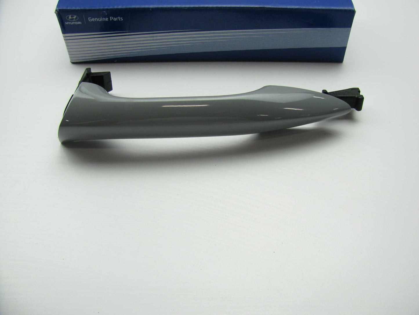 New Exterior Outside Door Handle - OEM For 2010-2013 Hyundai Elantra 826513X000