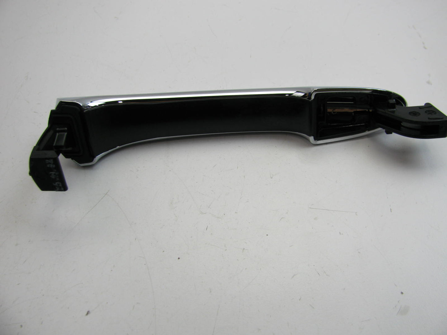 NEW - OEM Rear Outer Door Handle Left Driver Chrome For 14-15 Elantra 826513X010