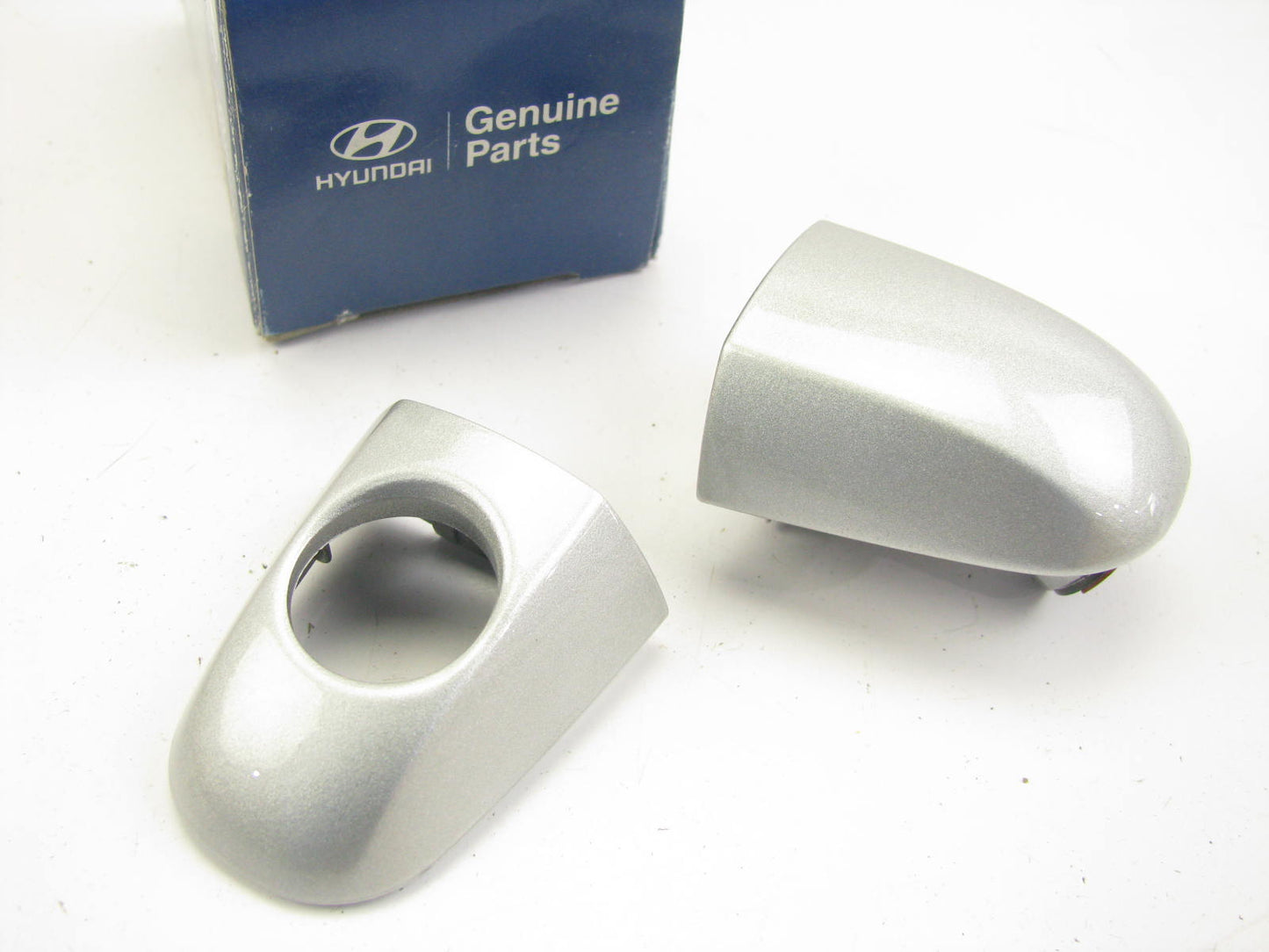 NEW OEM Front Drivers Door Cover Kit 82652-3K000S7C For 05-10 Sonata