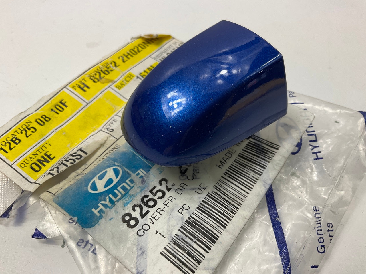 NEW Front Right Door Handle Cover Cap Mirabeau Blue OEM For 10-12 Genesis Coupe