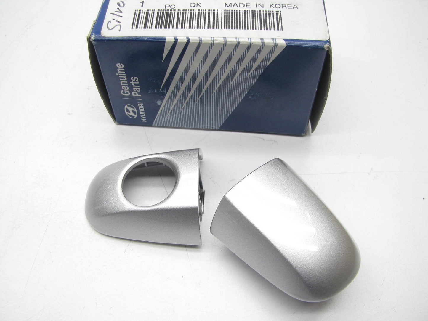 NEW - OEM 826523K000K1C Front Exterior Door Handle Cover Caps SILVER For Hyundai