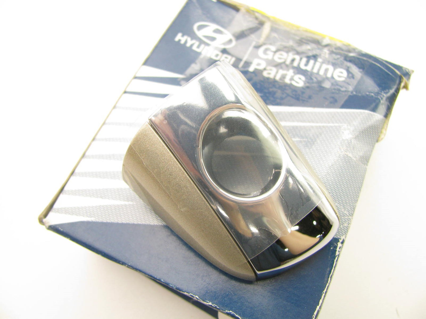 NEW GENUINE Front Left Outside Door Handle Cap Cover BEIGE OEM For 09-10 Genesis