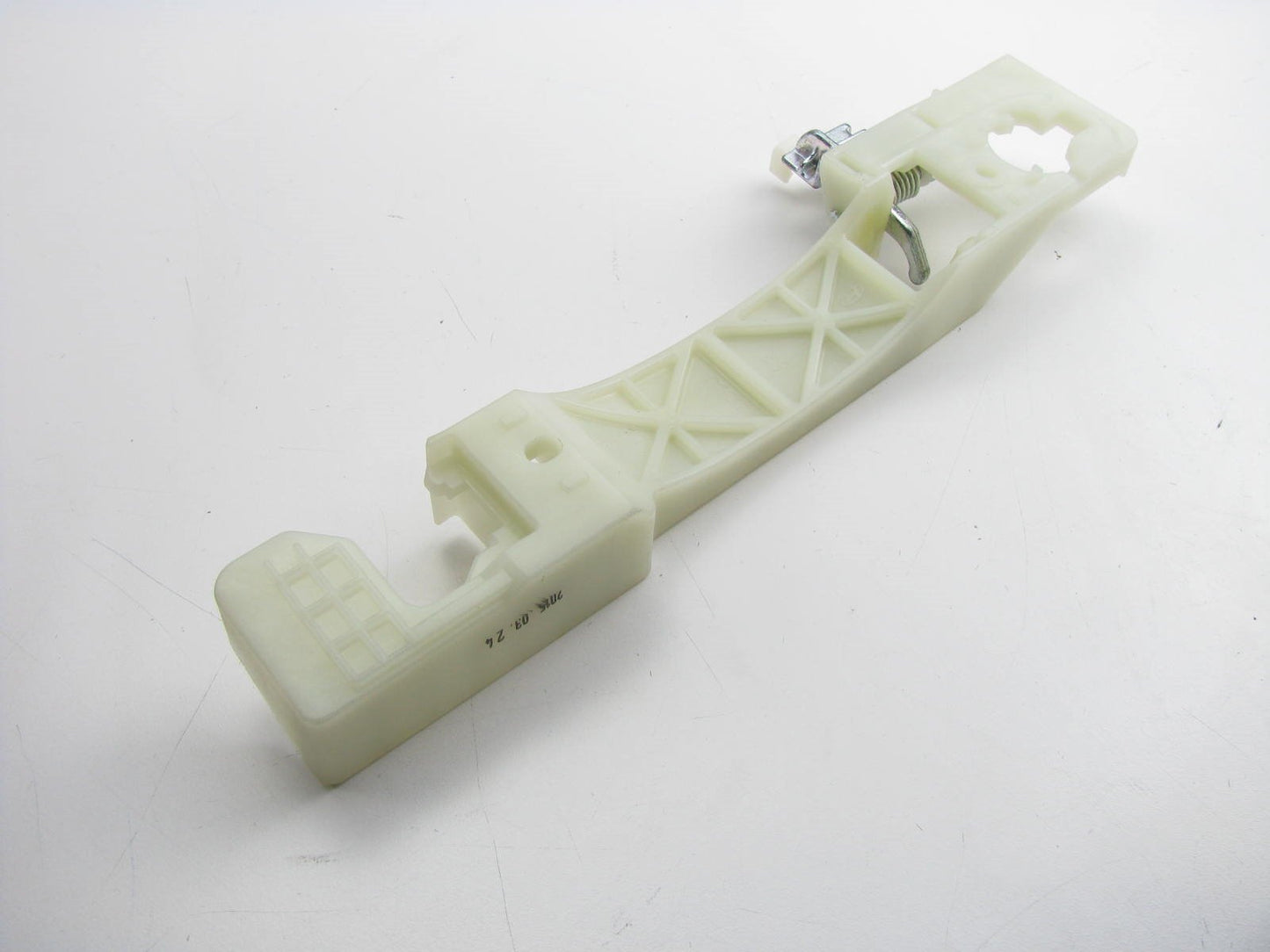 Front Left Side Exterior Door Handle Support Base For 06-11 Accent 826551E000