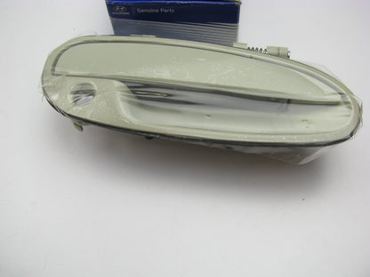 New OEM Front Right Outside Exterior Door Handle For 1995-98 Hyundai Sonata