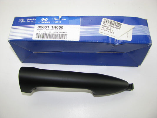 New Right Side Exterior Door Handle OEM For 12-14 Hyundai Accent 826611R000