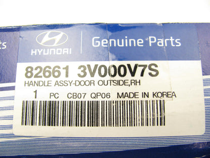 GENUINE REAR RIGHT Exterior Door Handle 826613V000V7S  15-17 Azera GRAY