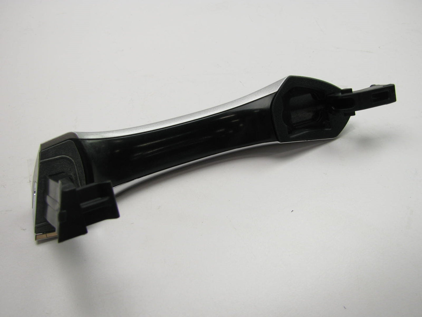 NEW GENUINE Front Right Outside Exterior Door Handle Silver OEM For 11-14 Azera