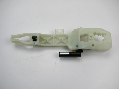 New Front Right Outside Door Handle Base Bracket OEM For 12-17 Accent 826651R000