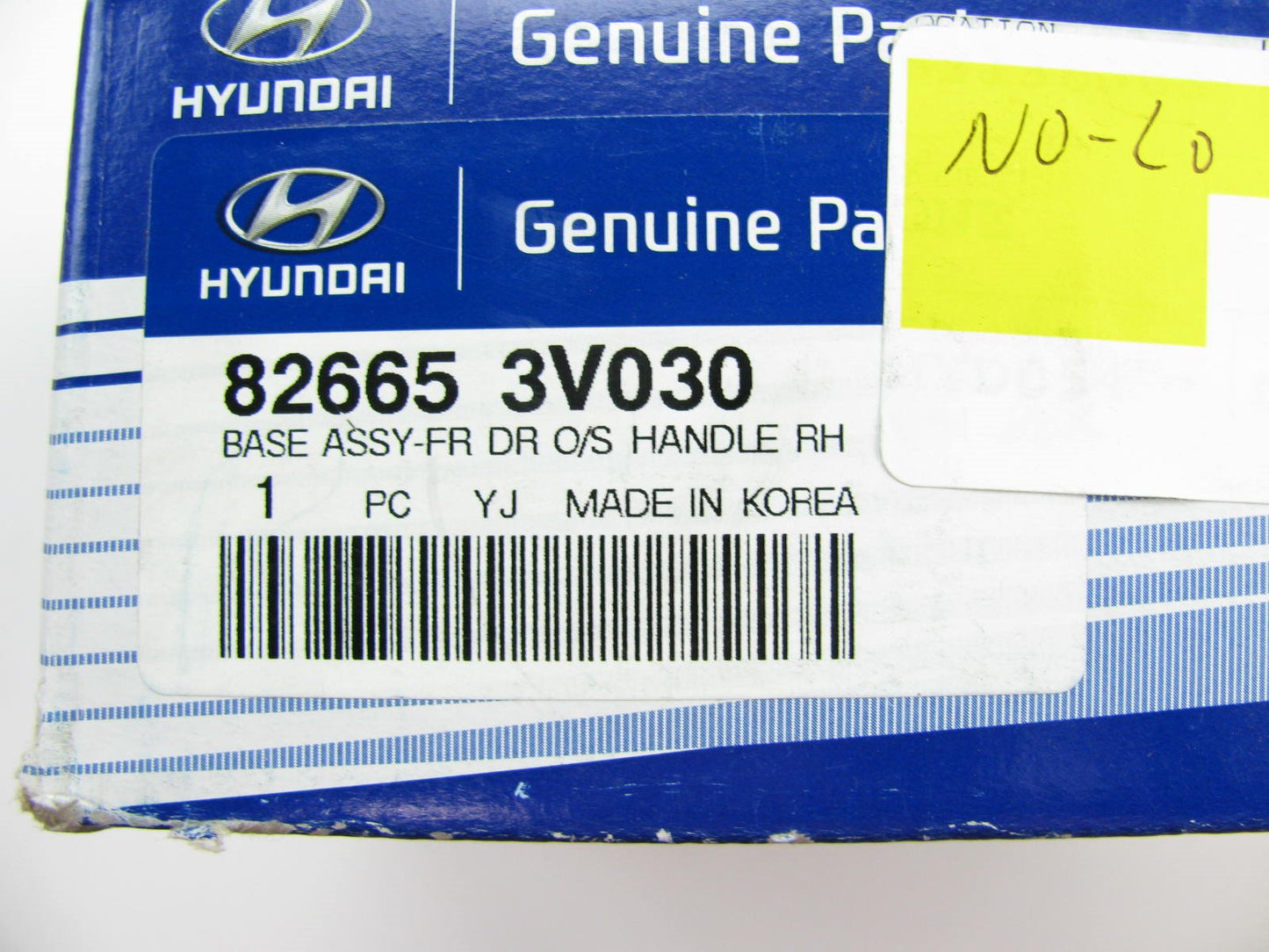 NEW GENUINE FRONT RIGHT Exterior Door Handle Base Plate OEM For 13-17 Azera
