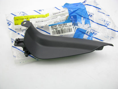 New OEM Front Right Side Door Pull Handle GRAY For 2013-2017 Accent 827411R0109Y