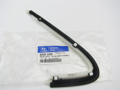 NEW OEM Front Left Drivers Side Door Corner Finish Moulding For 2007-12 Veracruz