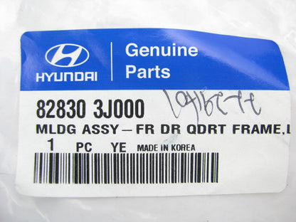 NEW OEM Front Left Drivers Side Door Corner Finish Moulding For 2007-12 Veracruz
