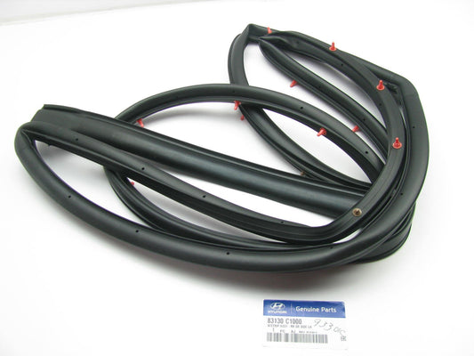 New OEM Rear Door Weatherstrip Left Driver For 2015-2019 Sonata 83130C1000