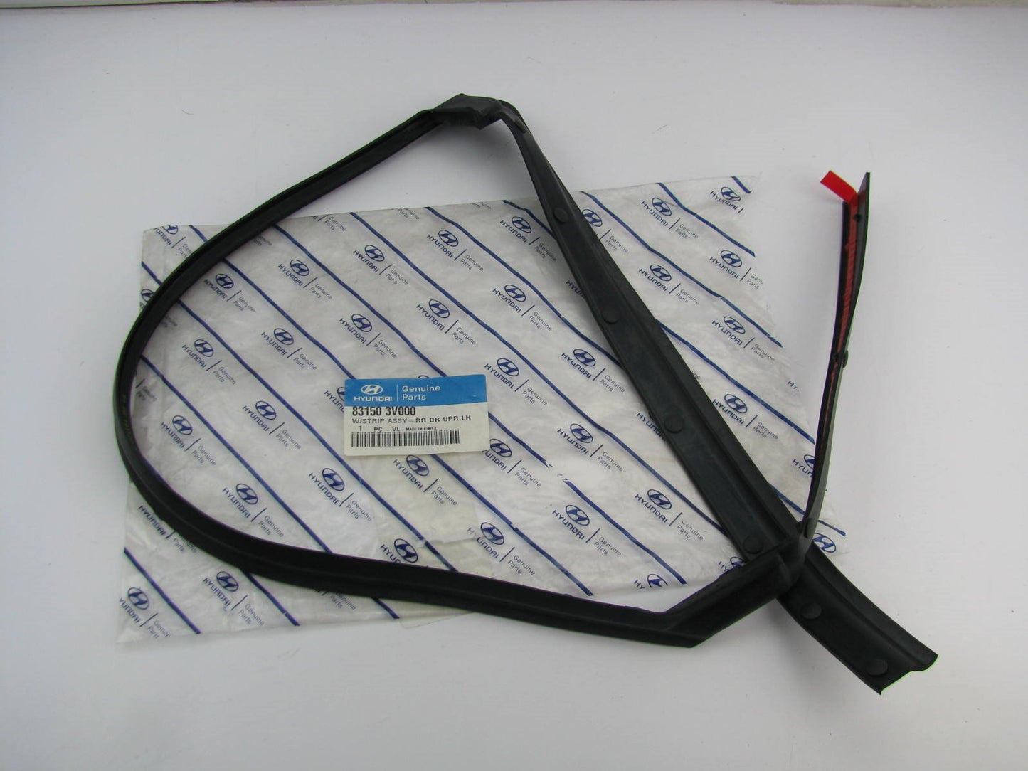 NEW GENUINE Rear Left Door Upper Weatherstip Seal Strip OEM For 2012-2017 Azera