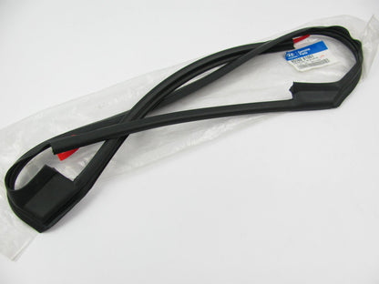 NEW Rear Right Door Upper Weatherstrip Seal OEM For 2015-2016 Genesis