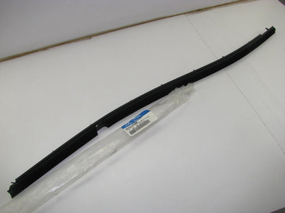 New Rear Left Side Door Inner Weatherstrip Belt Seal For 07-12 Hyundai Santa Fe