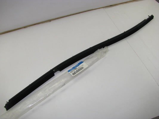New Rear Left Side Door Inner Weatherstrip Belt Seal For 07-12 Hyundai Santa Fe
