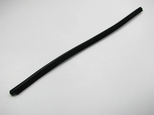 New Rear Left Interior Door Window Belt Weatherstrip Seal OEM For 10-15 Tucson