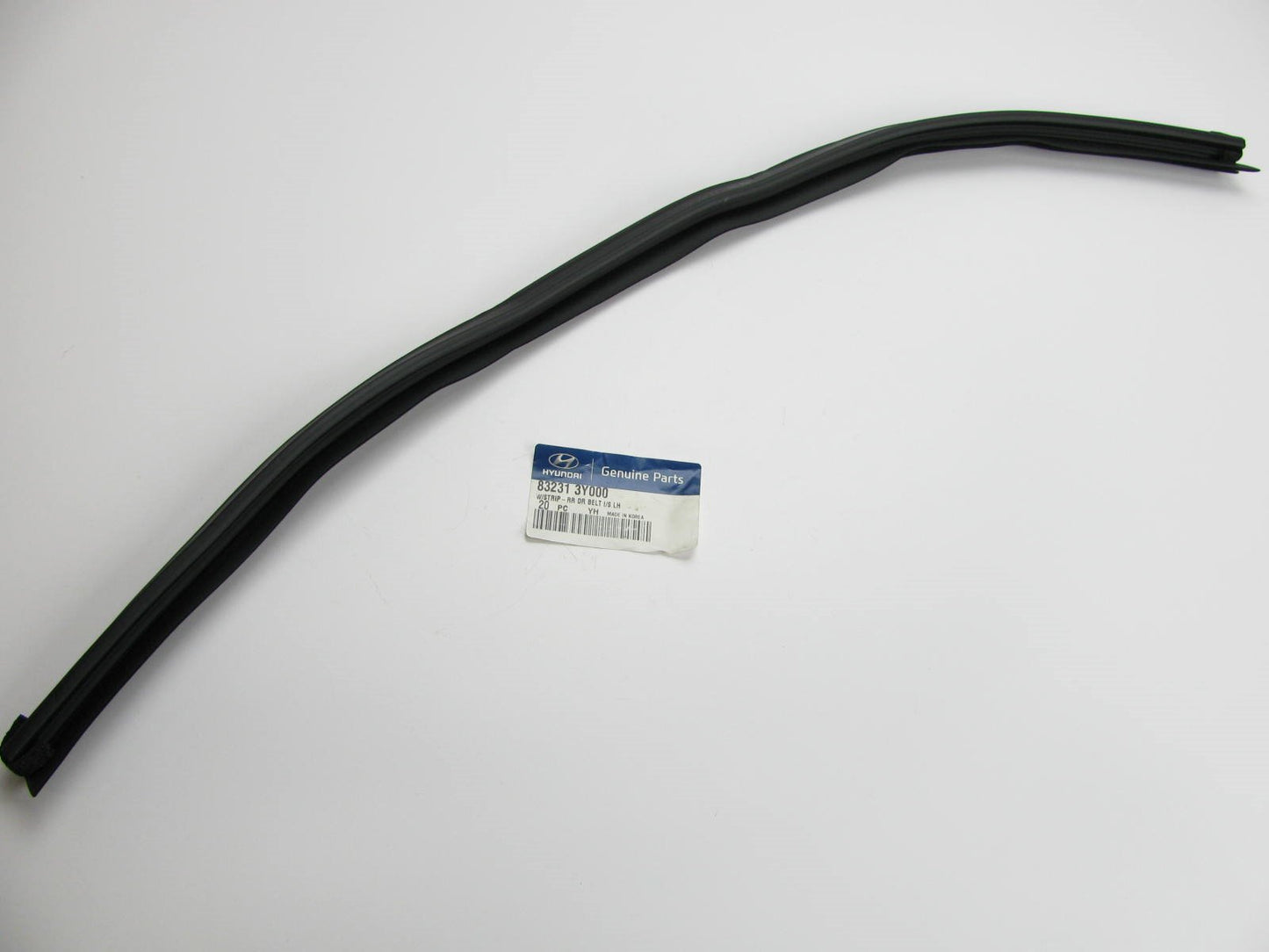 New Rear Left Door Inner Belt Weather Strip Seal For 2012-13 Elantra 832313Y000