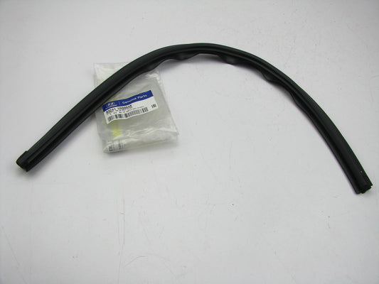 New REAR RIGHT Door Weatherstrip Belt Seal OEM For 2012-2017 Accent 832411R0004X