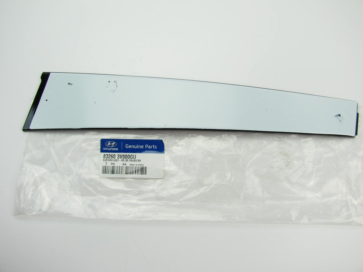 NEW OEM Rear Right Door Frame Garnish Moulding Trim For 12-15 Azera 832603V000GU