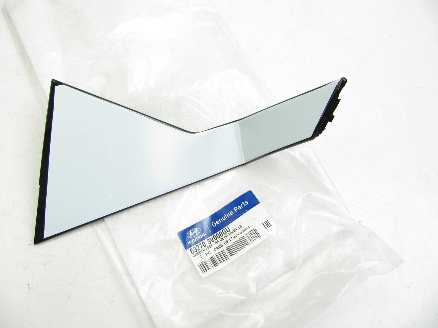 NEW - OEM 832703V000GU Rear Left Door Reveal Molding For 2012-2017 Hyundai Azera