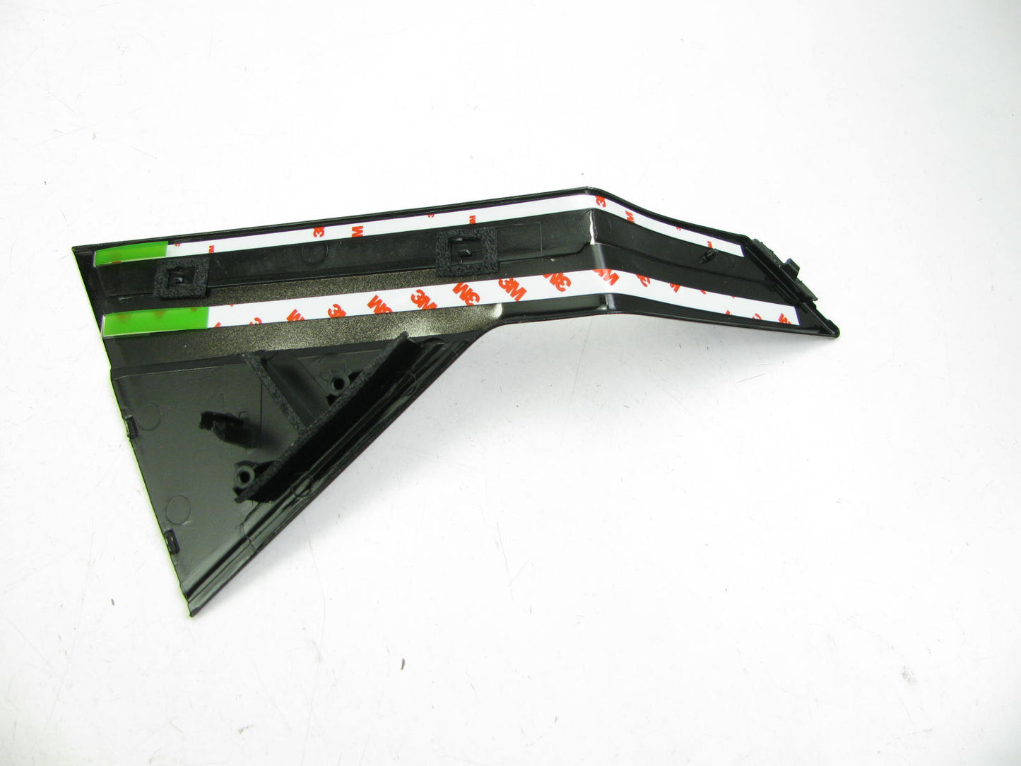 NEW - OEM 832703V000GU Rear Left Door Reveal Molding For 2012-2017 Hyundai Azera