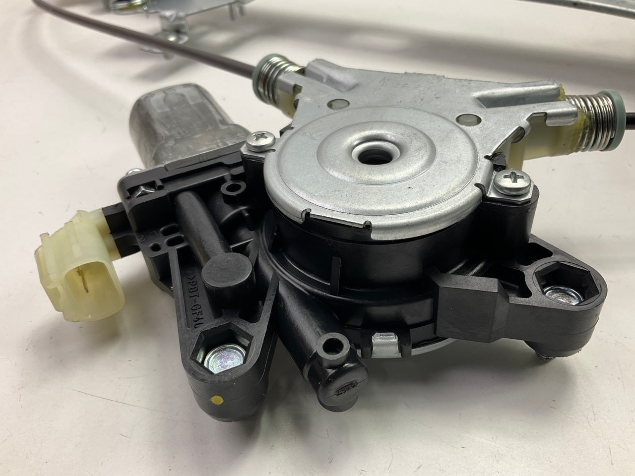 Rear Left Drivers Power Window Motor & Regulator OEM For 06-14 Sedona 834014D000