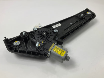 Rear Right Door Window Motor & Regulator OEM For 2012-2017 Veloster 834022V000