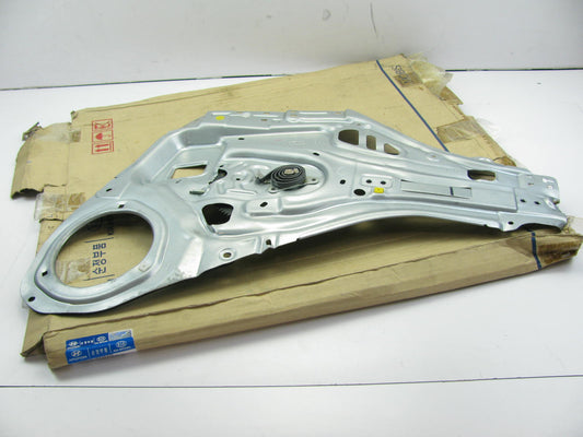NEW GENUINE REAR RIGHT Window Regulator W/ O Motor OEM For 05-10 Kia Sportage